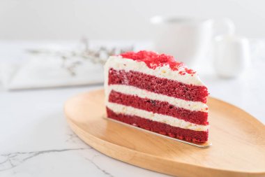 Kırmızı kadife kek.