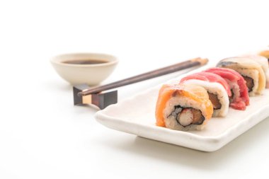 karışık suşi roll - Japon gıda tarzı