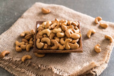 kavrulmuş kaju fıstığı