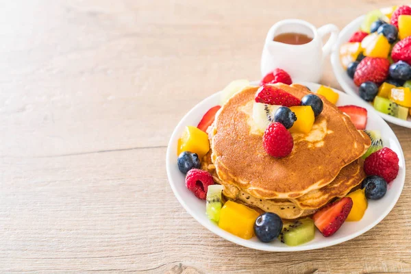 mix meyve ile gözleme