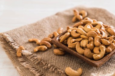 kavrulmuş kaju fıstığı