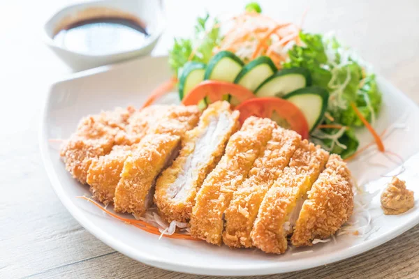 sebze soslu kızarmış pirzola domuz eti