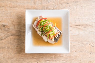 soya sosu Snapper balık buğulama