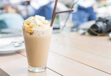 buzlu kapuçino kahve