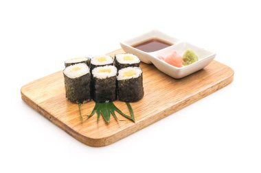 Turşu turp maki sushi-Japon gıda tarzı