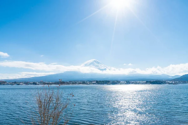 Dağ Fuji San Kawaguchiko Gölü.