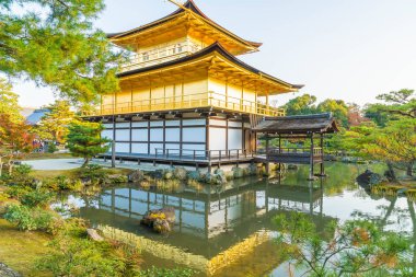 Kinkakuji Tapınağı (altın köşk güzel mimari)