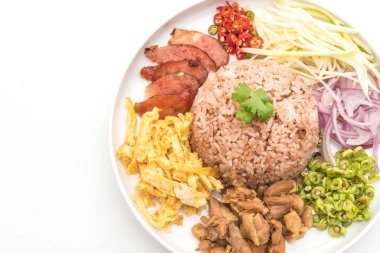 Pirinç ve karides ezmesi.