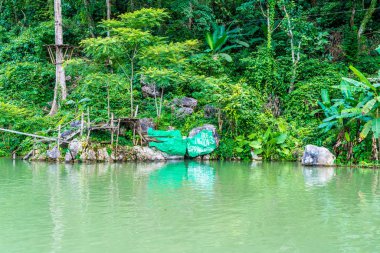 Lagoa Azul em vang vieng, laos