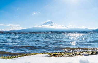 Dağ Fuji San Kawaguchiko Gölü.