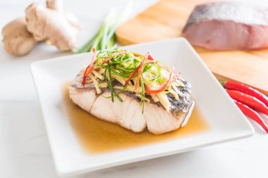 soya sosu Snapper balık buğulama