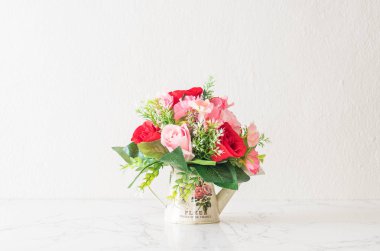 Güzel bir buket çiçek