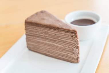 çikolatalı krep pasta