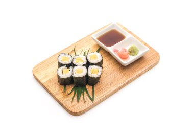 tatlı yumurta maki (tamago) - Japon gıda tarzı