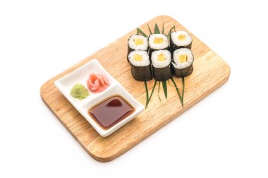 Turşu turp maki sushi-Japon gıda tarzı