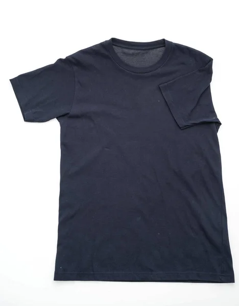 Camicia. t-shirt piegata su bianco — Foto Stock