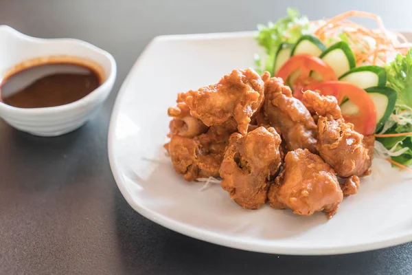 kızarmış piliç tonkatsu sos ile