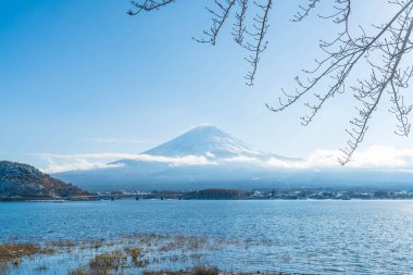 Dağ Fuji San Kawaguchiko Gölü.