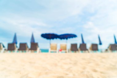 bulanıklık güzel lüks şemsiye ve sandalye deniz ve bea