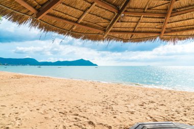 Sahilde güzel pavilion