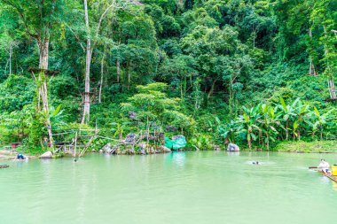 Lagoa Azul em vang vieng, laos