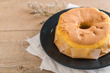 Tereyağı yumuşak kek