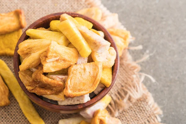 meyve yongaları karıştırın