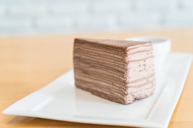 çikolatalı krep pasta