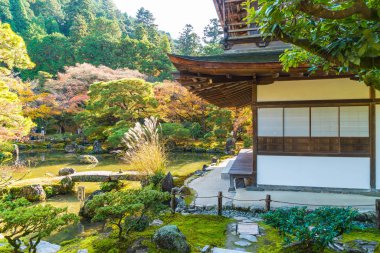 Gümüş Pavilion Ginkakuji Tapınağı'nda güzel mimari