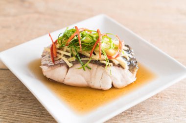 soya sosu Snapper balık buğulama