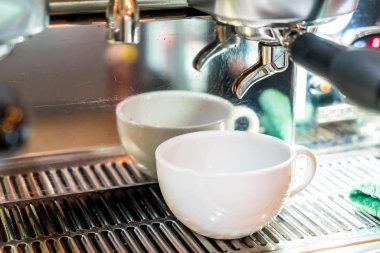 Bira bir kahve kahve makinesi