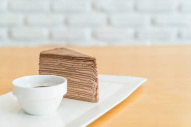 çikolatalı krep pasta