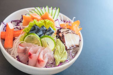 Karışık sashimi seti