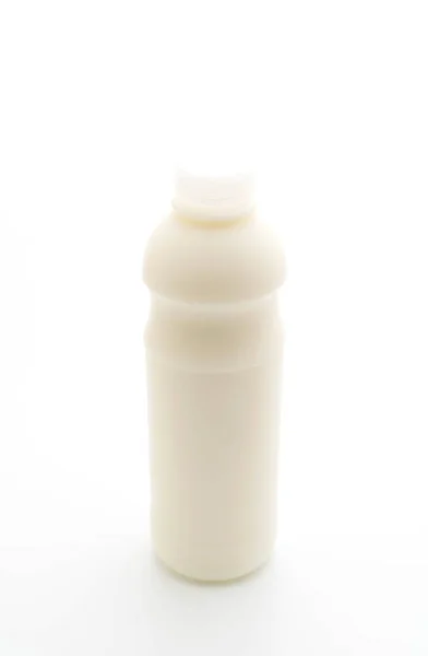 Eine Flasche frische Milch — Stockfoto