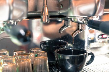 Bira bir kahve kahve makinesi