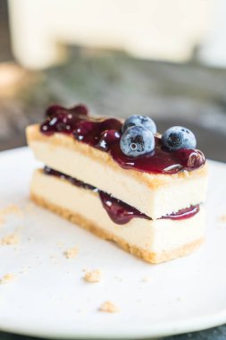 yaban mersini peynirli kek