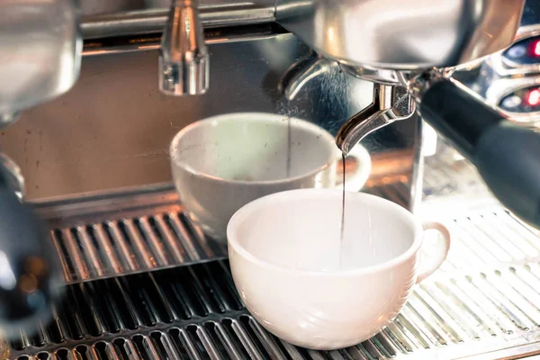 Bira bir kahve kahve makinesi