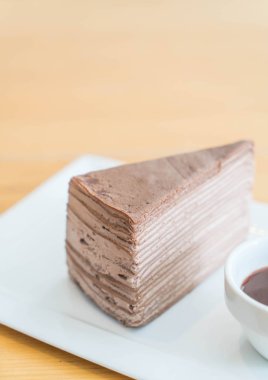 çikolatalı krep pasta