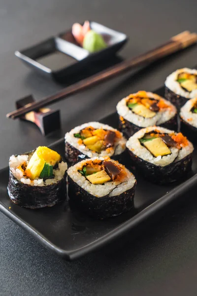 suşi roll - Japon gıda tarzı