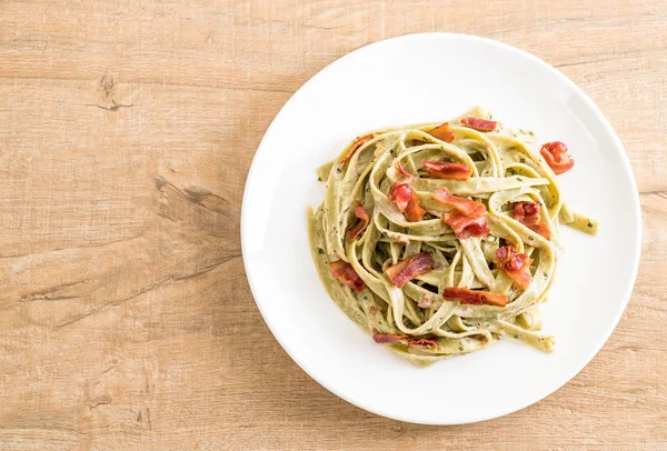 ıspanak fettuccini makarna pastırma ile