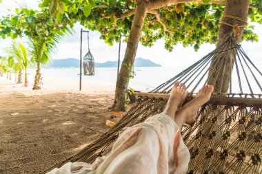 beşik üzerinde sakin ol 