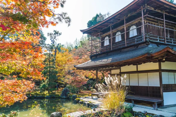 Gümüş Pavilion Ginkakuji Tapınağı'nda güzel mimari