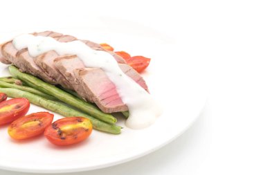 Tuna biftek salatası ile