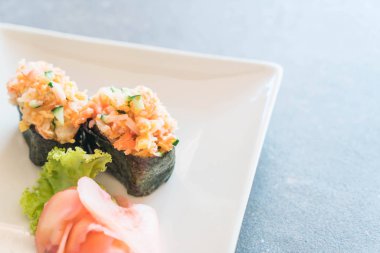 karışık sushi nigiri