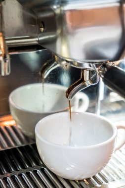 Bira bir kahve kahve makinesi