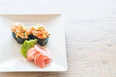 karışık sushi nigiri