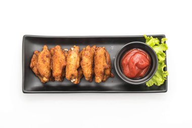 Kızarmış tavuk kanadı.