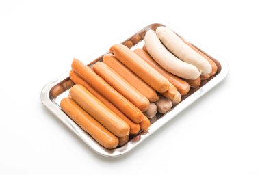 Beyaz arka plan üzerinde sosis mix