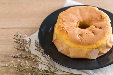 Tereyağı yumuşak kek