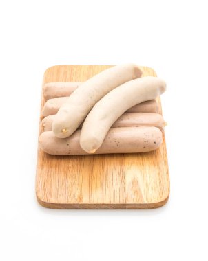 Beyaz arka plan üzerinde domuz sucuğu sosis